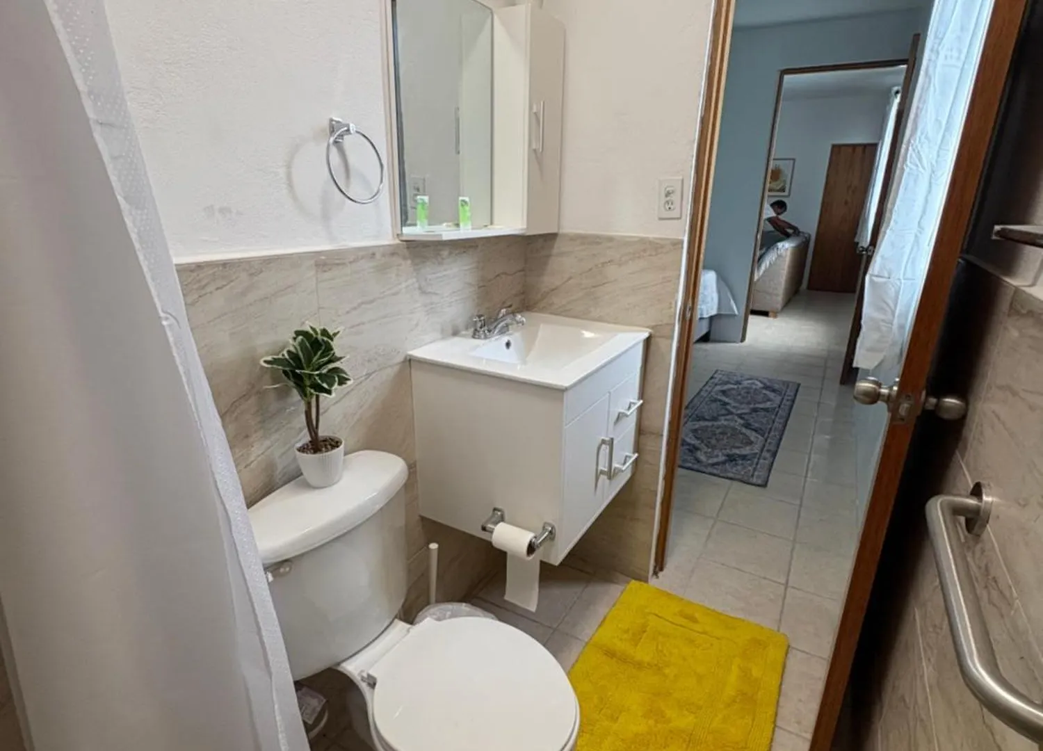 Camilla'S Getaway Apartment Salinas